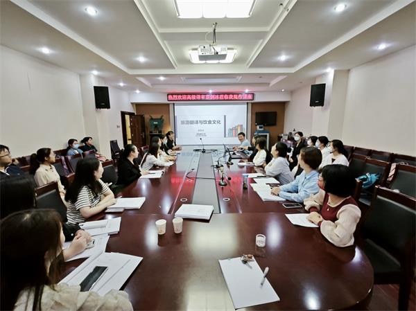 学生2.jpg 学生2.jpg